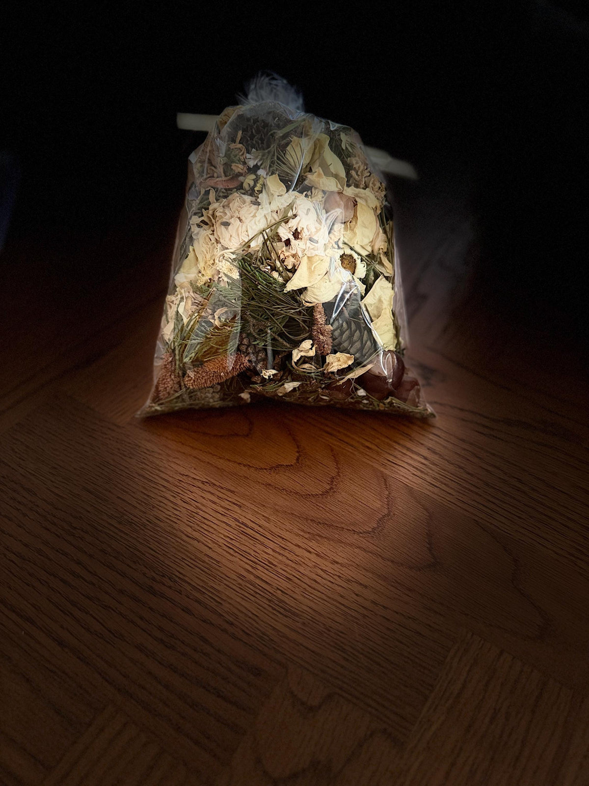 White Forest Potpourri - Organic Somerset Woodland and Floral Mix Choice of Scent