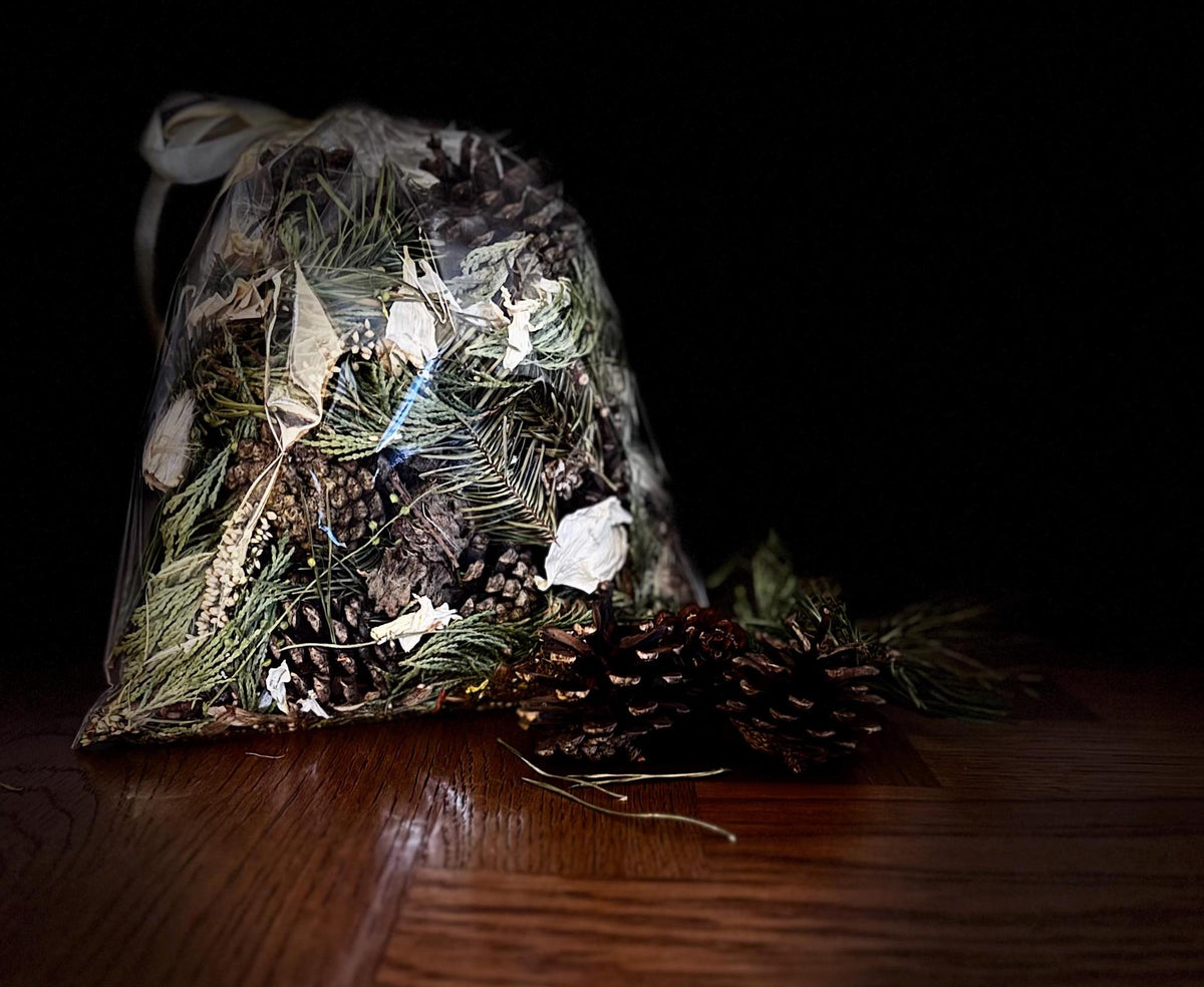 White Forest Potpourri - Organic Somerset Woodland and Floral Mix  Choice of Scent
