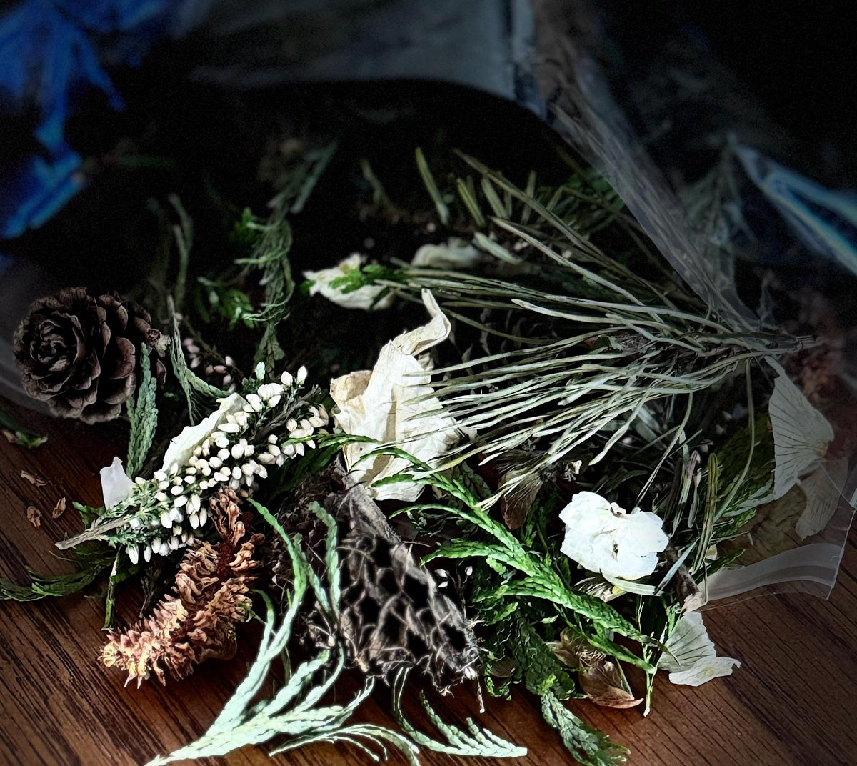 White Forest Potpourri - Organic Somerset Woodland and Floral Mix  Choice of Scent