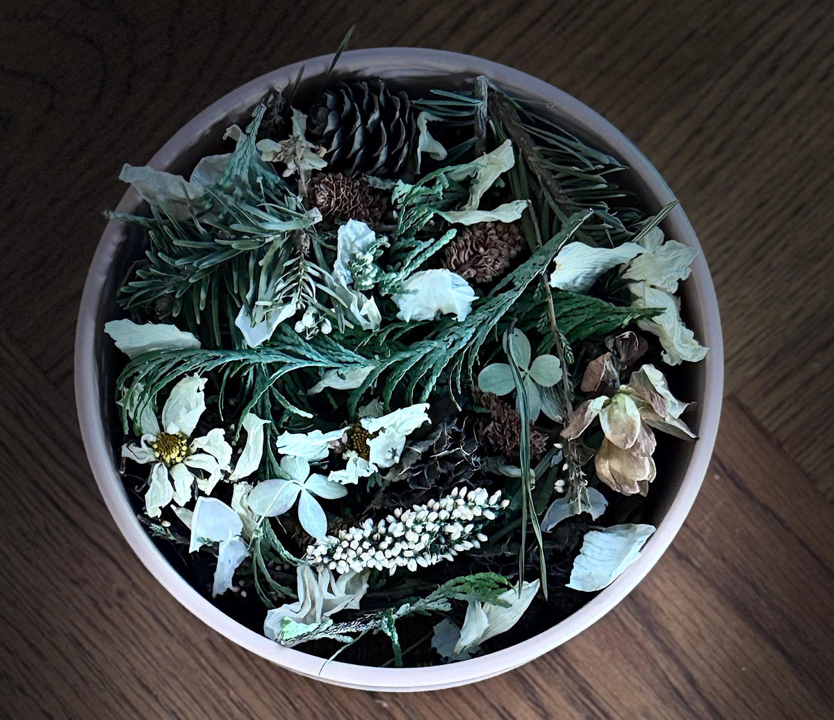 White Forest Potpourri - Organic Somerset Woodland and Floral Mix  Choice of Scent