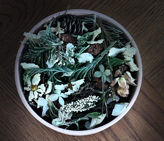 White Forest Potpourri - Organic Somerset Woodland and Floral Mix  Choice of Scent