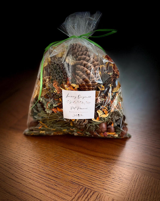 Organic Amber Forest Potpourri: Somerset Dried Flowers, Cones & Leaves choice of scent